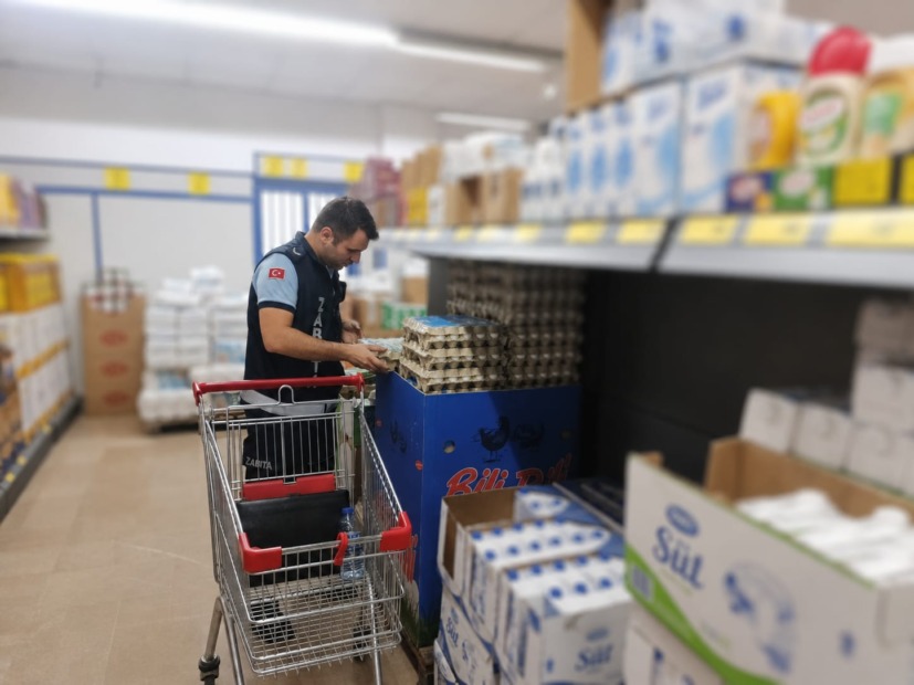 KARACABEY ZABITASI’NDAN MARKETLERDE KAPSAMLI KONTROL