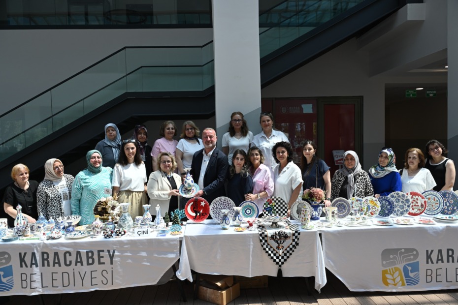 KARACABEY BELEDİYESİ’NİN SANAT VİZYONU SERGİYLE TAÇLANDI