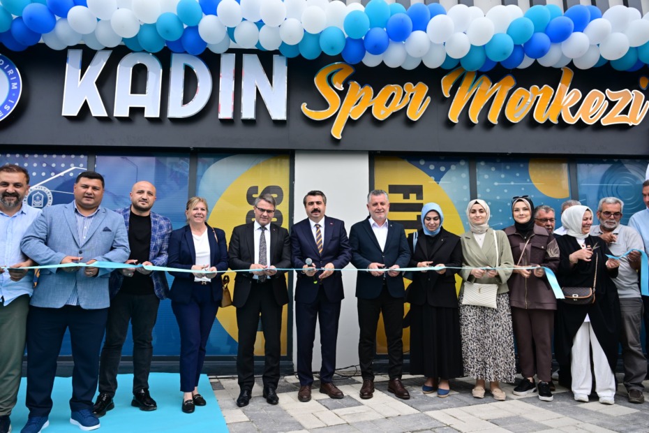 BAĞLARALTI KADIN SPOR MERKEZİ KAPILARINI AÇTI