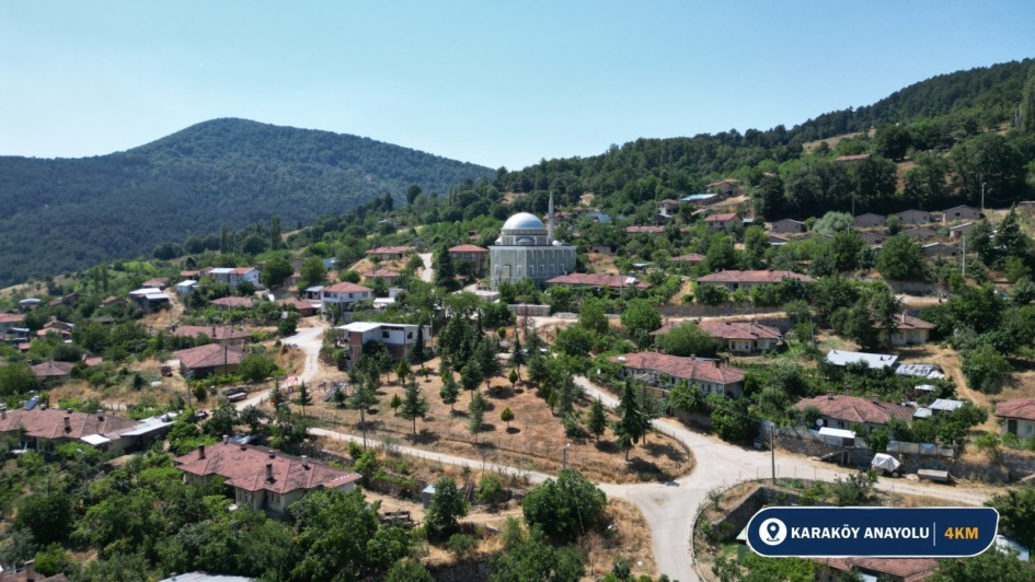 BÜYÜKŞEHİR MUSTAFAKEMALPAŞA’DA YOLLARI YENİLİYOR