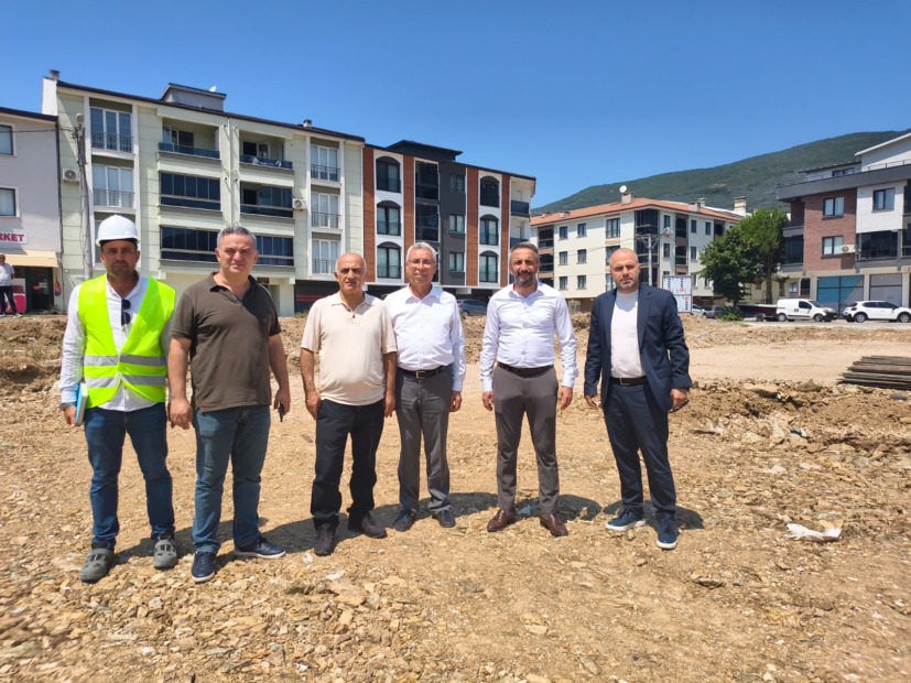Gemlik Atatürk İlkokulu ve Şehit Cemal İlkokulu İnşaatları Başladı