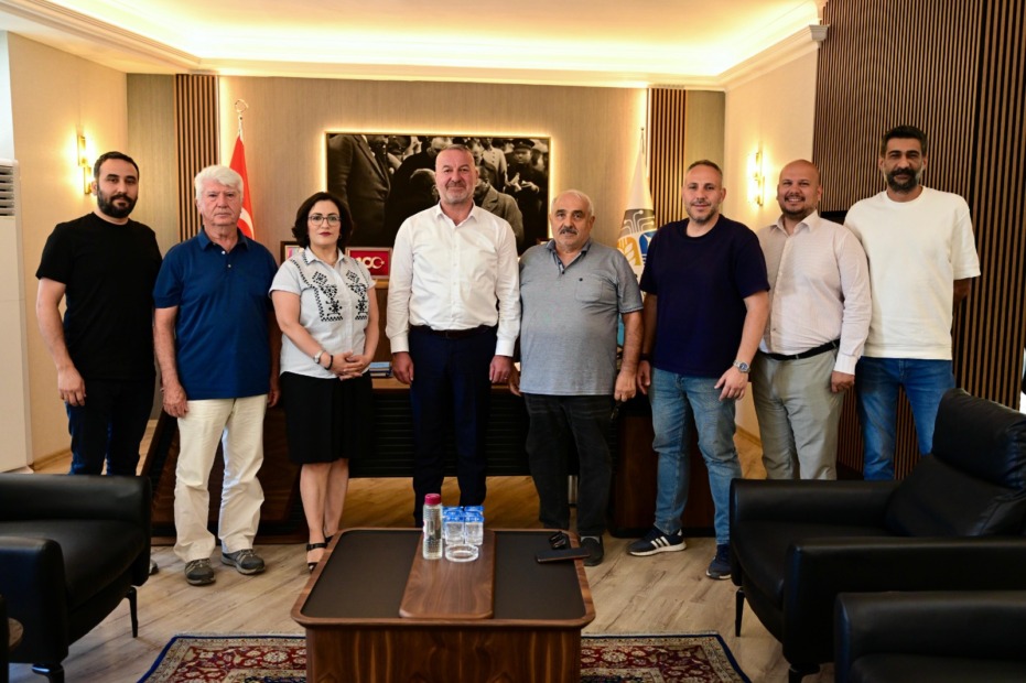 MİMARLARDAN BAŞKAN FATİH KARABATI’YA ZİYARET