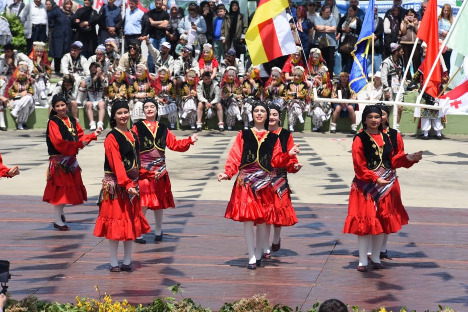 Bursa’da Marmara’nın en büyük festivalinde ücretsiz Alişan konseri
