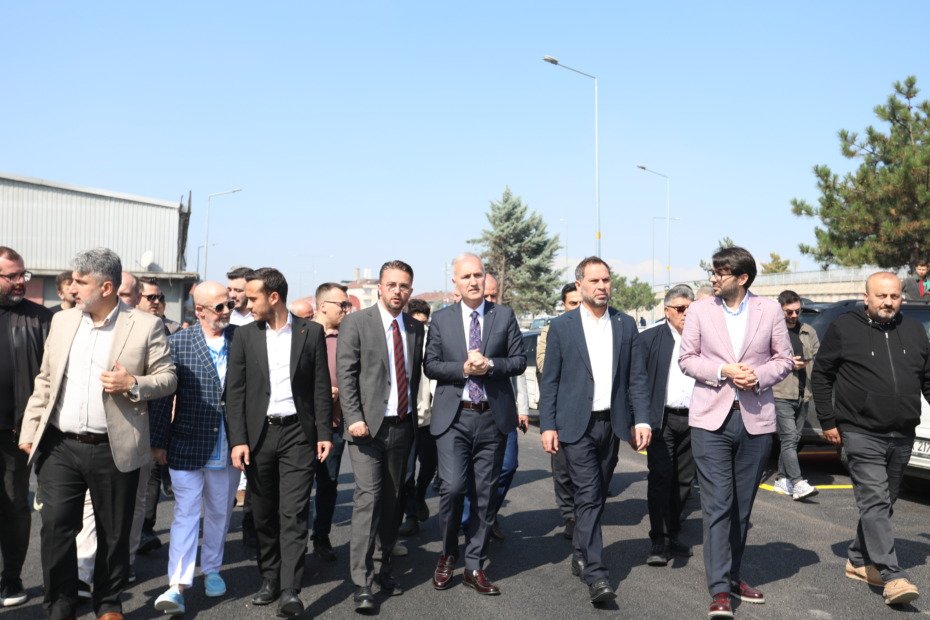Mobilya Sanayisine Nefes Aldıran Otopark Hizmete Girdi