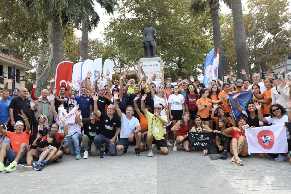 TRİATLON FİNALLERİ MUDANYA’DA REKOR KATILIMLA GERÇEKLEŞTİ