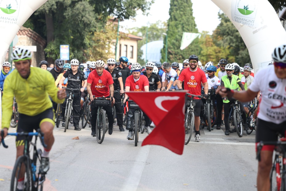 Başkan Erkan Aydın Farkındalık İçin Pedal Çevirdi