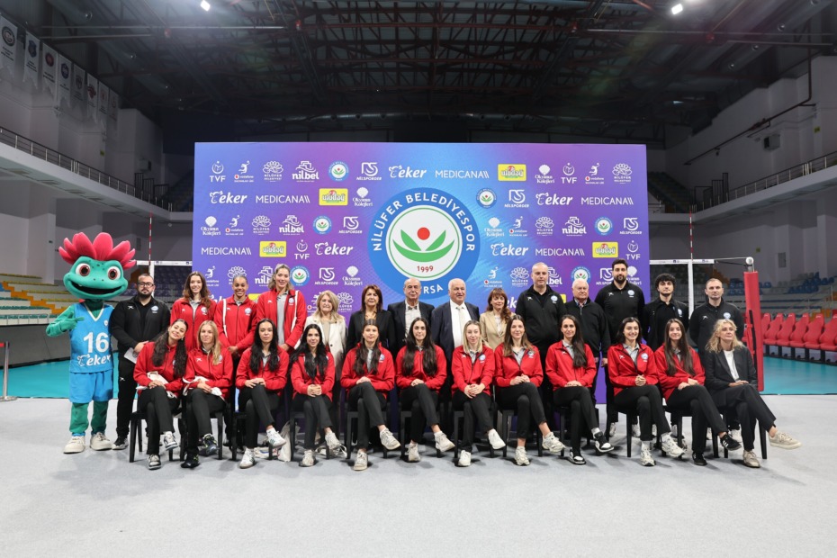 Nilüfer Belediyespor Eker Voleybol Takımı yeni sezona hazır