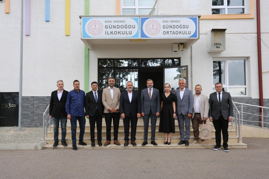 GÜRSU BELEDİYESİ’NDEN KÖY OKULLARINA ÇIKARMA