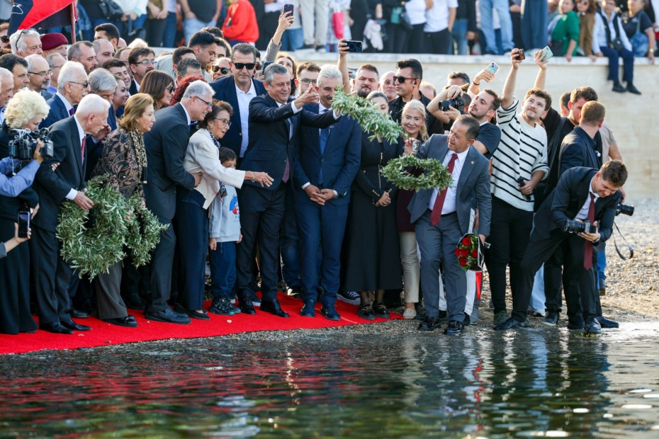 MUDANYA, MÜTAREKENİN 104. YILINDA BARIŞ İÇİN BULUŞTU