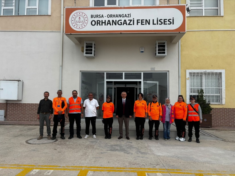BURSA MAG-DER’DEN GEMLİK VE ORHANGAZİ’DE KAPSAMLI AFET FARKINDALIK VE EĞİTİM ÇALIŞMALARI