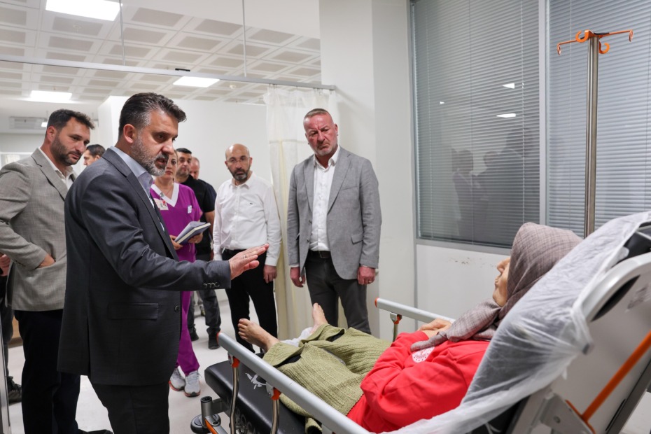 Başkan Vekili Biba, acı günde vatandaşları yalnız bırakmadı