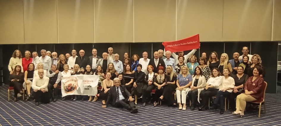 RADYOLAR SUSMASIN, ŞARKILAR BİTMESİN VE DOSTLUKLAR ÖLMESİN DİYE…!