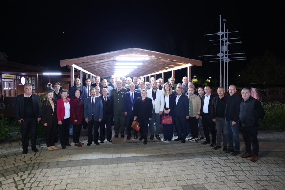 Gemlik Belediyesi Muhtarları Aynı Sofrada Buluşturdu