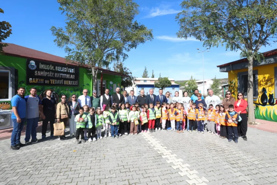 İnegöl’de En Renkli Hayvanlar Günü Etkinliği