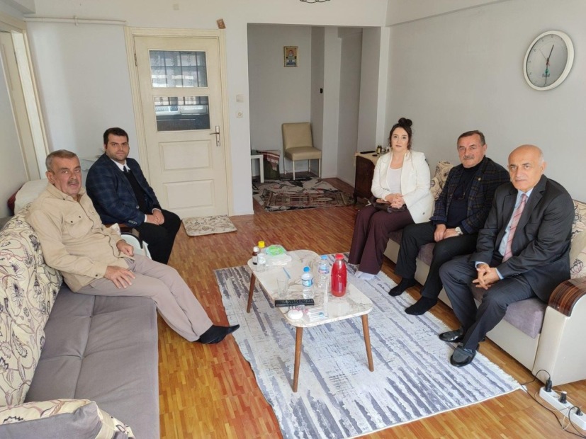 1 Ekim Dünya Yaşlılar Günü’nde Anlamlı Ziyaretler