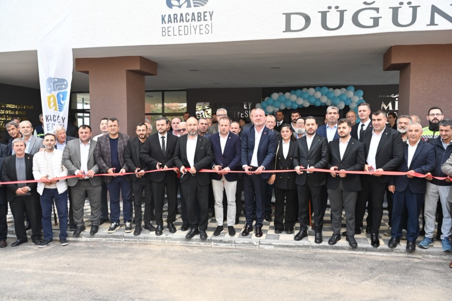 KARACABEY’DE ÇİFTE BAYRAM: MİHALİÇ DÜĞÜN SALONU ÇOCUKLARIN NEŞESİYLE AÇILDI