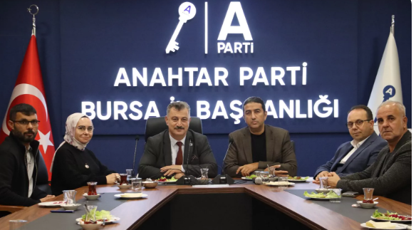 Anahtar Parti Bursa: “Herkes borsayı konuşurken 2 milyon üretici zorda, çaresiz”