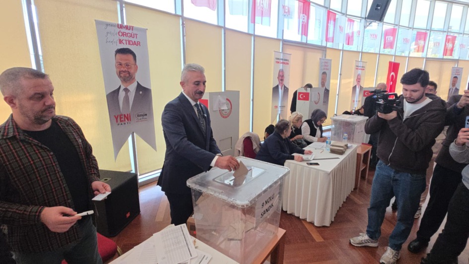 YENİ Parti Bursa’da zafer Nihat Yeşiltaş’ın (Videolu Haber)