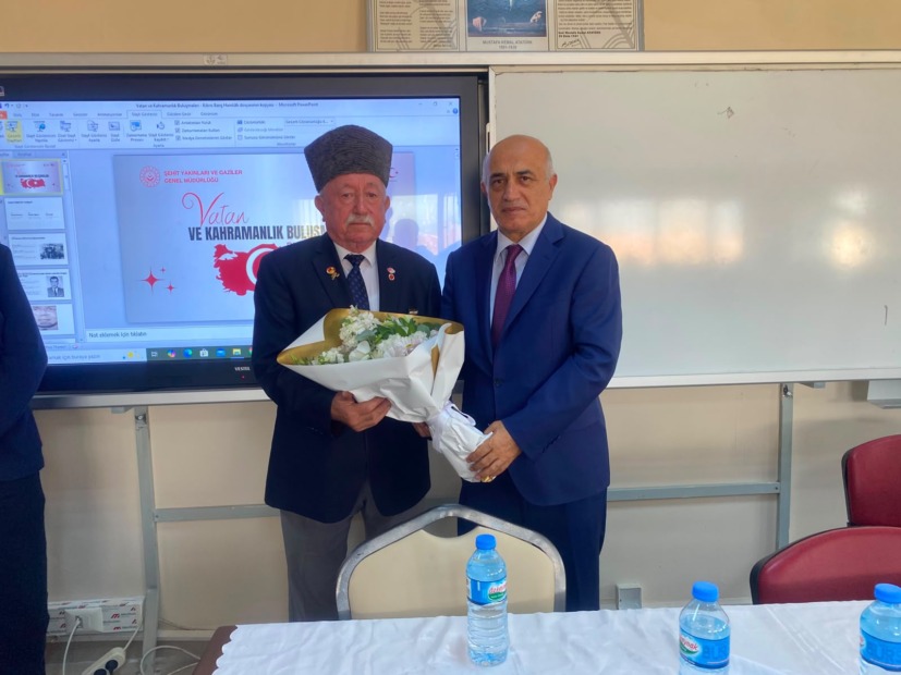 Kahraman Gazilerden Genç Yüreklere Vatan Sevgisi